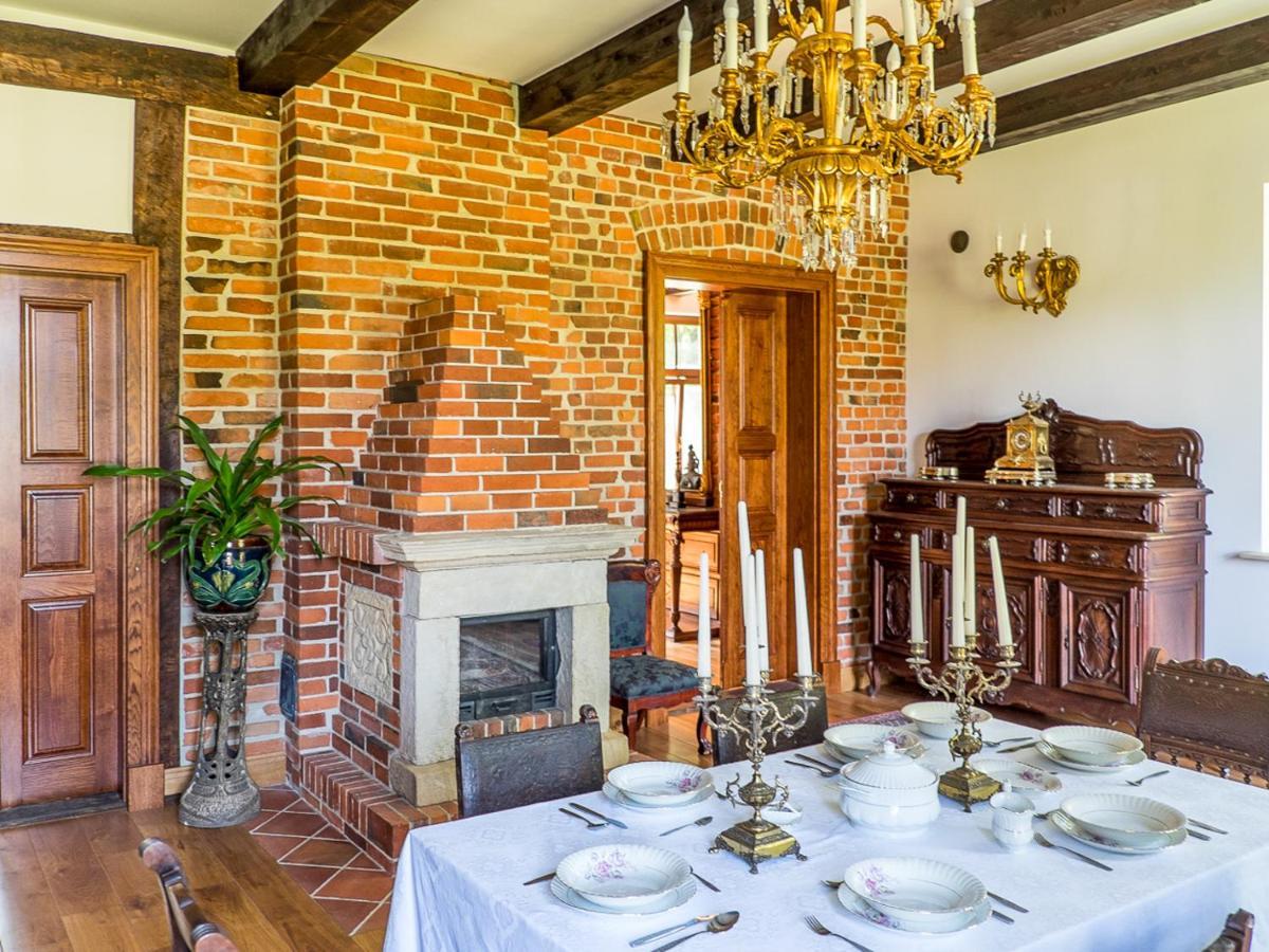 Dwor Gogolewo Nad Warta Bed & Breakfast Ksiaz Wielkopolski Екстериор снимка
