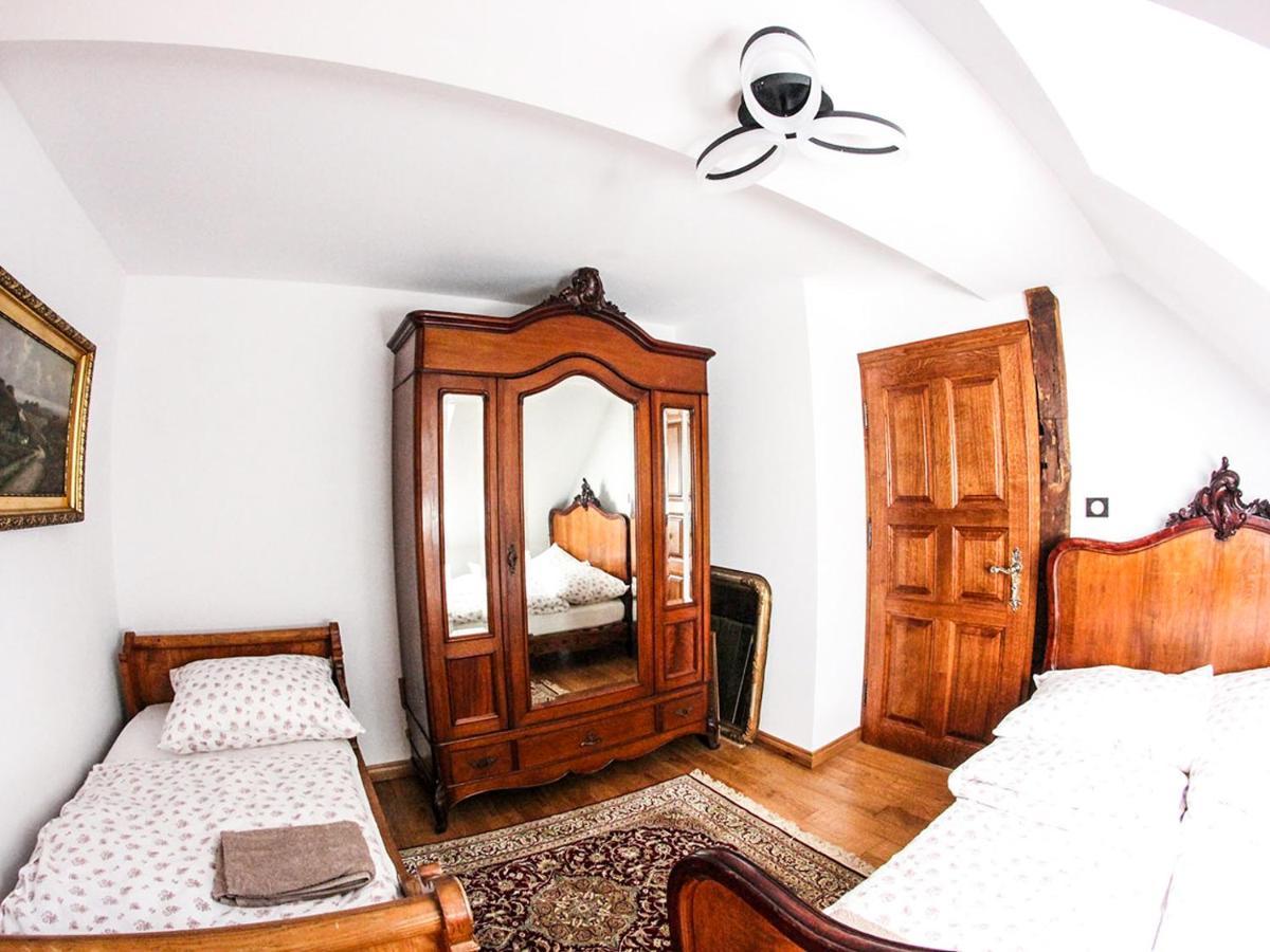Dwor Gogolewo Nad Warta Bed & Breakfast Ksiaz Wielkopolski Екстериор снимка