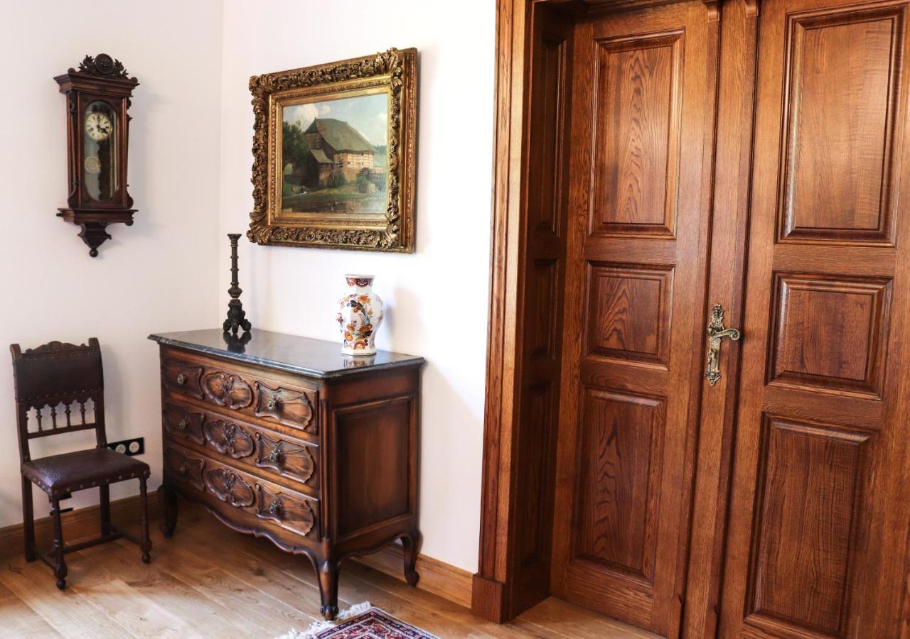 Dwor Gogolewo Nad Warta Bed & Breakfast Ksiaz Wielkopolski Екстериор снимка