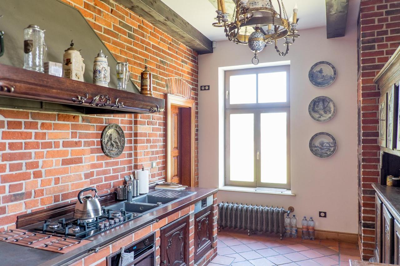 Dwor Gogolewo Nad Warta Bed & Breakfast Ksiaz Wielkopolski Екстериор снимка
