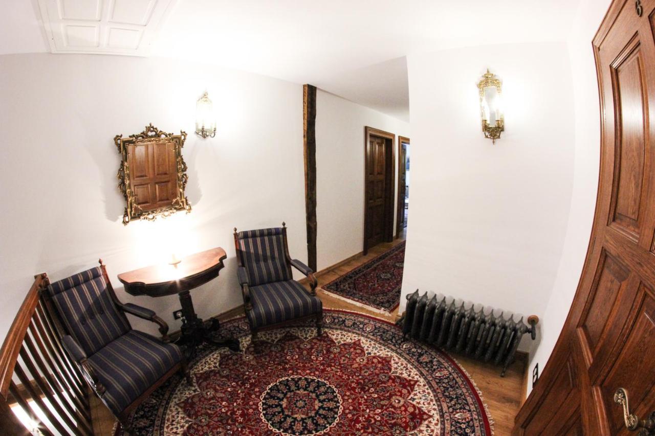 Dwor Gogolewo Nad Warta Bed & Breakfast Ksiaz Wielkopolski Екстериор снимка