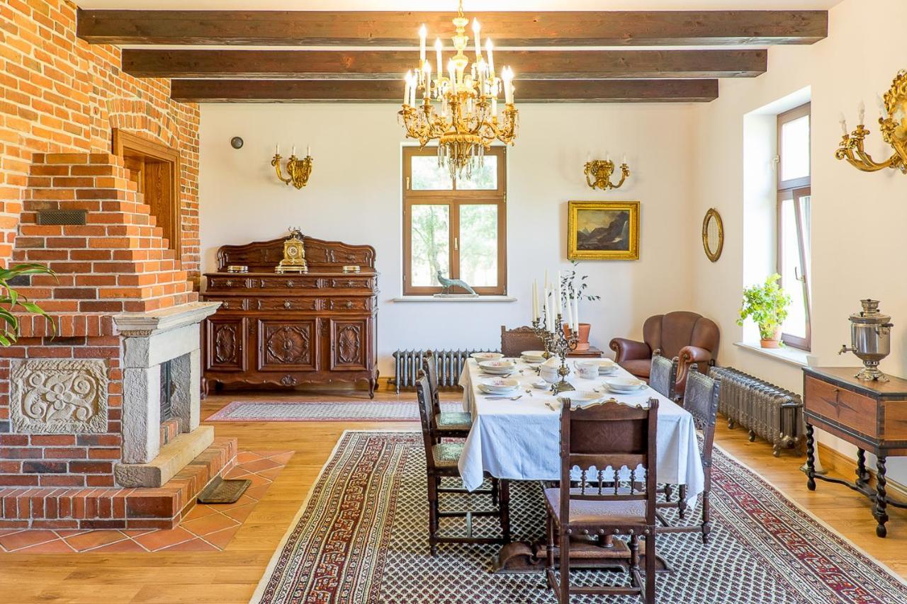 Dwor Gogolewo Nad Warta Bed & Breakfast Ksiaz Wielkopolski Екстериор снимка